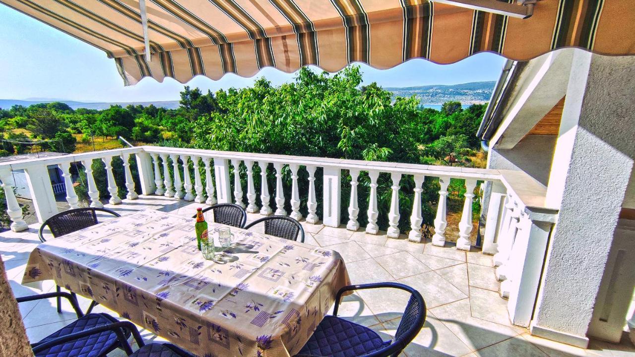 Apartment Amigo Селине Екстериор снимка