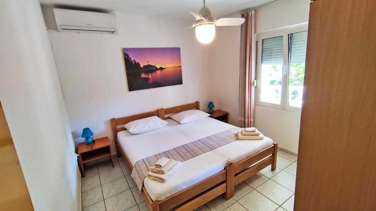 Apartment Amigo Селине Екстериор снимка