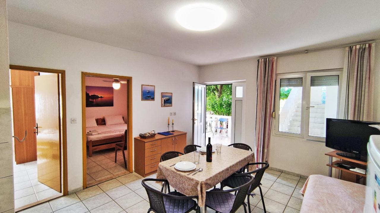 Apartment Amigo Селине Екстериор снимка