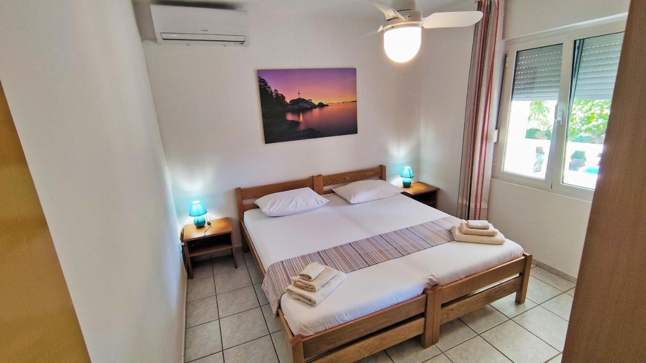 Apartment Amigo Селине Екстериор снимка
